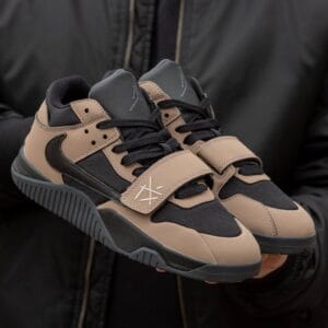 Travis Scott x Air Jordan Jumpman "Cut the Brown-Black"