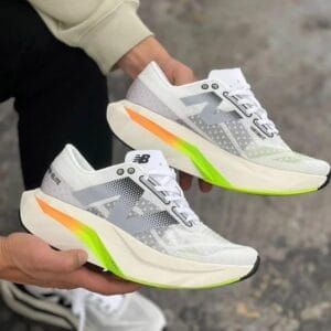 New Balance SC Elite V4