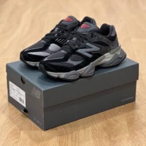 The New Balance 9060 Black Castlerock:
