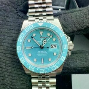 Rolex GMT Master 2 with a Upgrade,Blaken Bezel  edition comes with Jubilee bracelet