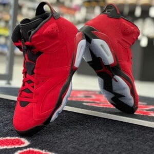 Discover the Nike Jordan Retro 6 "Toro Bravo"